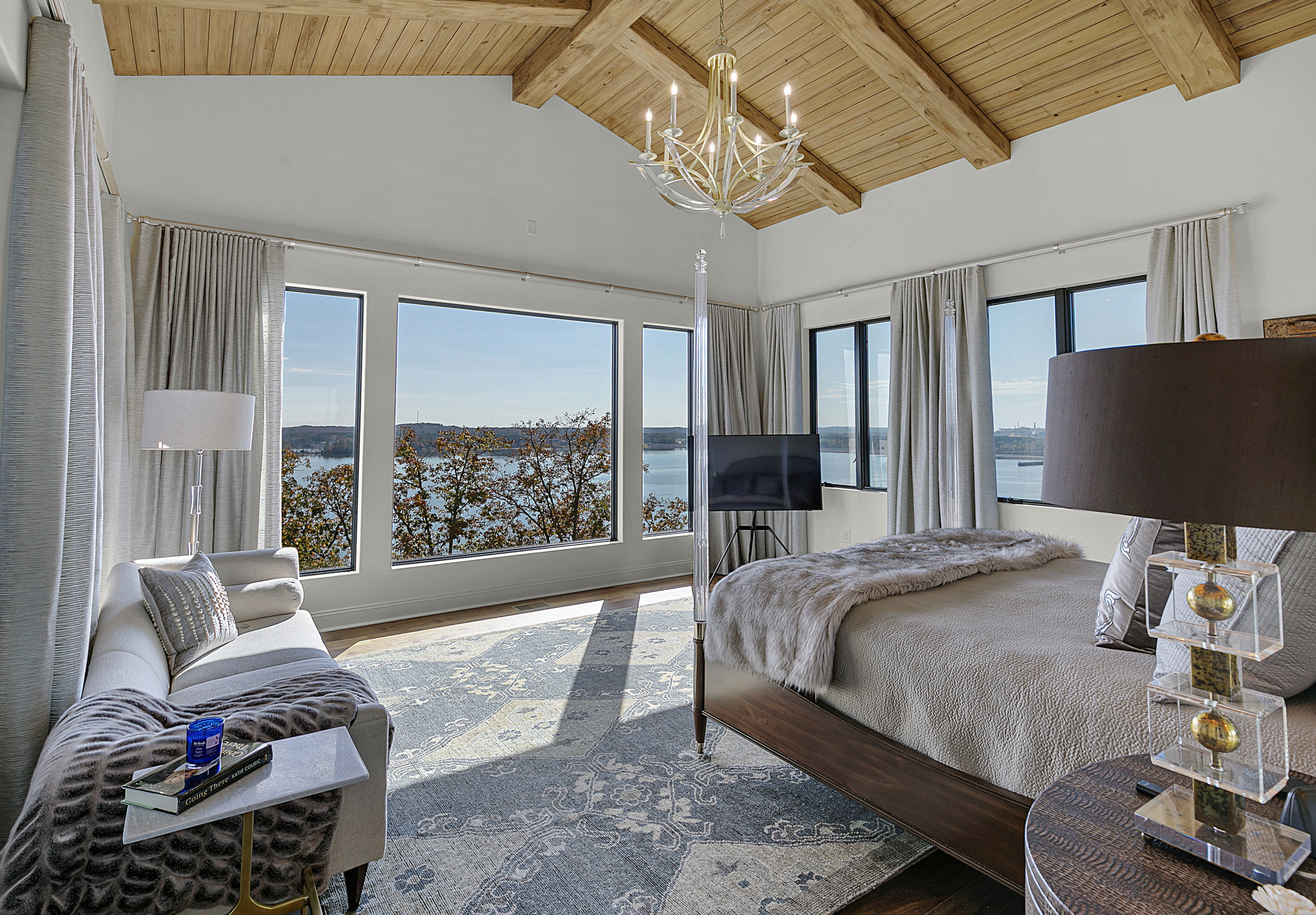 Logic Construction Group Master Bedroom Overlooking Pickwick Lake