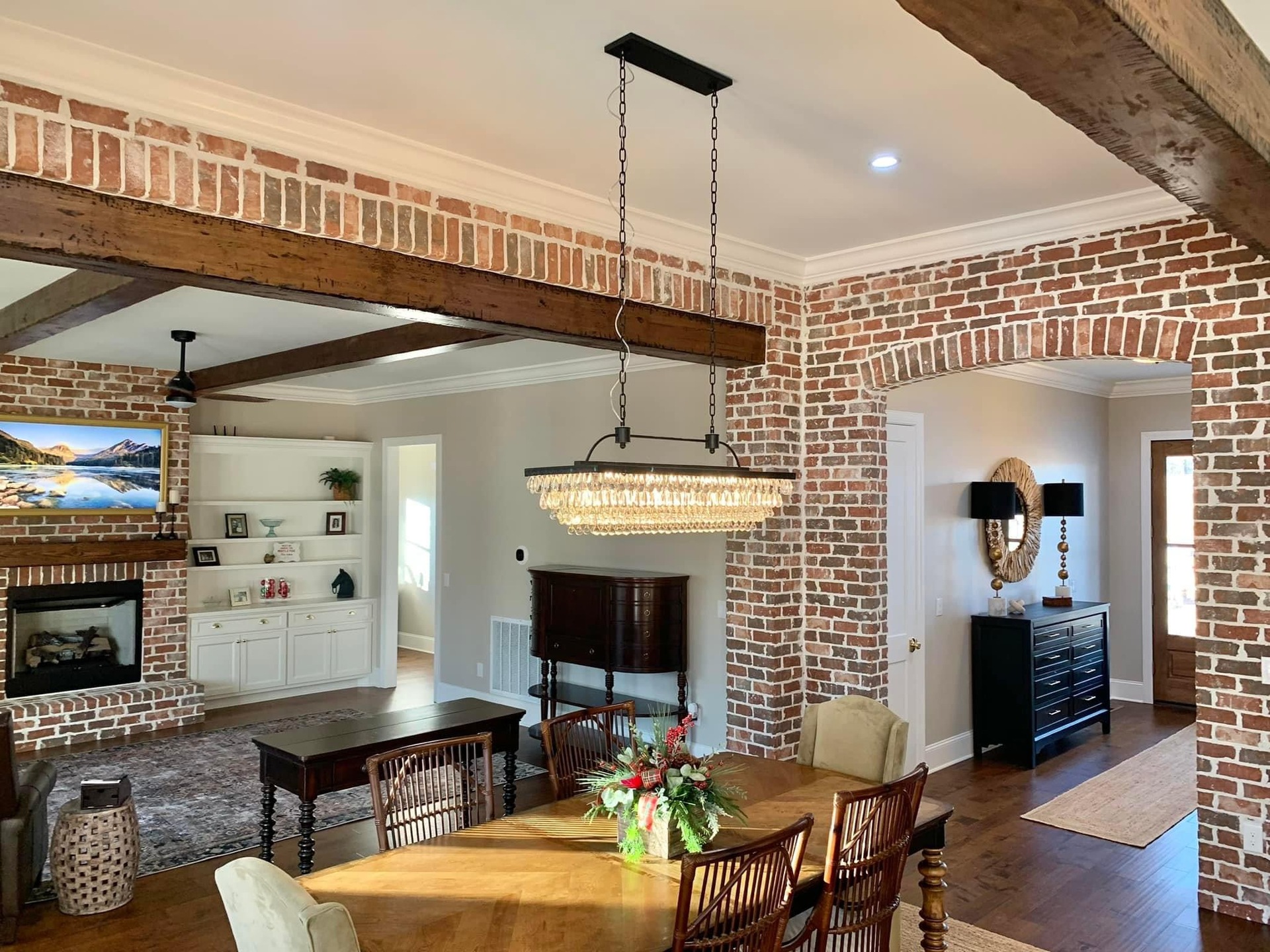 Hunt Contracting-Design Home Dining, Great Room & Foyer