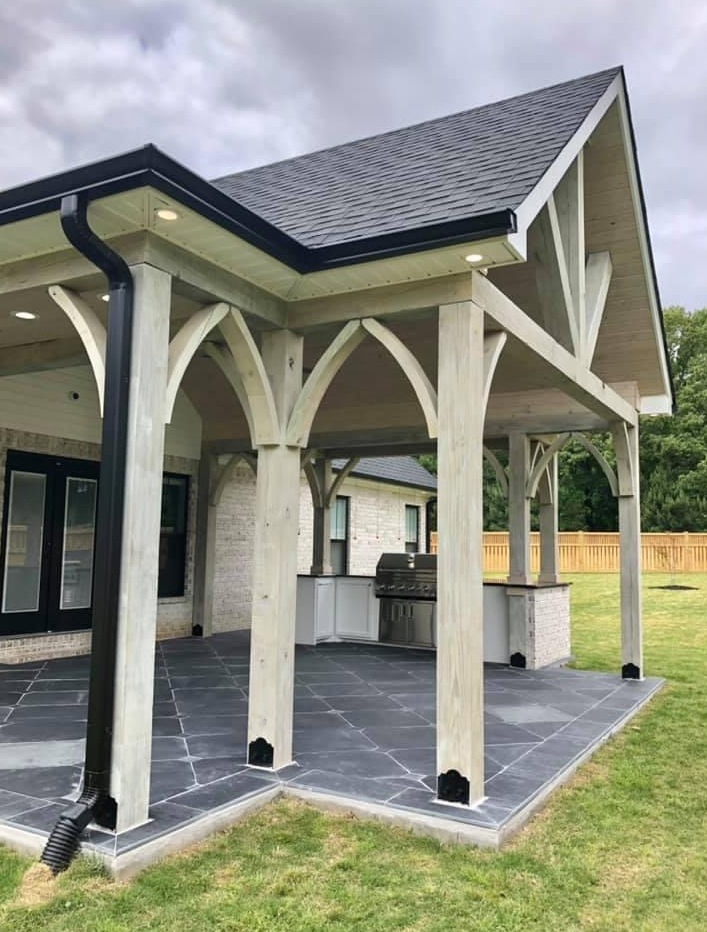 Hunt Contracting-Design Custom Back Porch